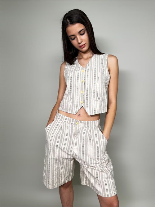 Completo gilet e bermuda