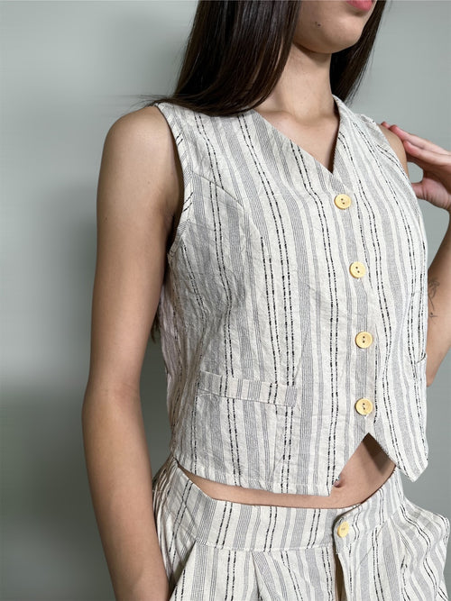 Completo gilet e bermuda