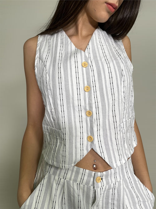 Completo gilet e bermuda