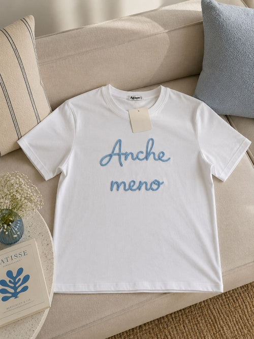 T-SHIRT CON SCRITTA