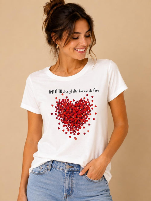 T-SHIRT CON CUORE