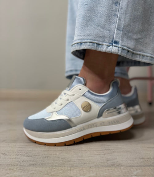 Sneakers Yara