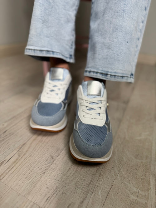 Sneakers Yara