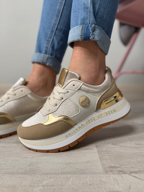 Sneakers Yara