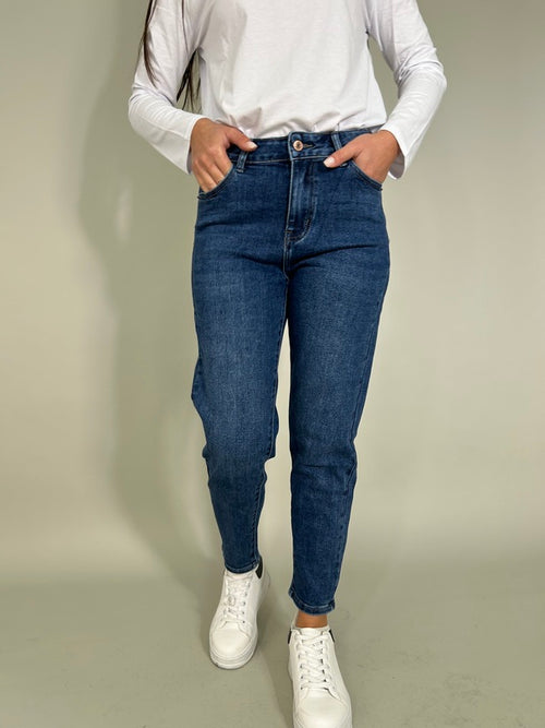 Jean Mom