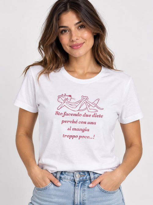 T-SHIRT CON SCRITTA